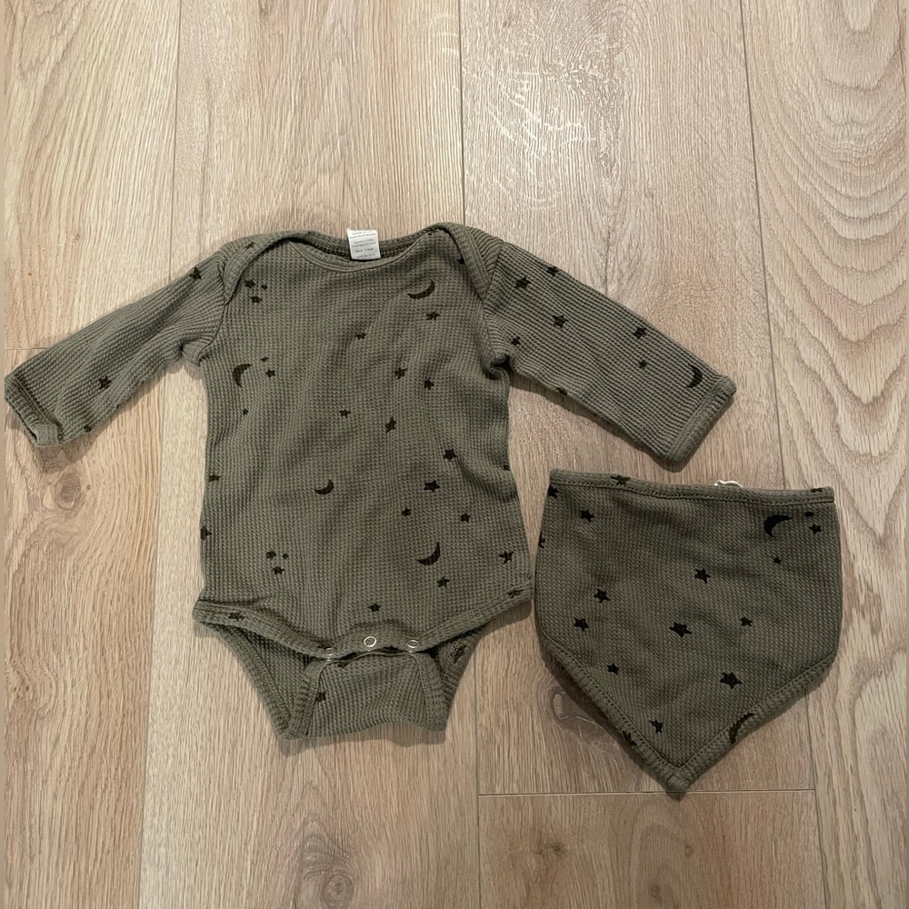 kate quinn Olive Green Waffle Knit Moon & Star Bodysuit with Bandana Bib